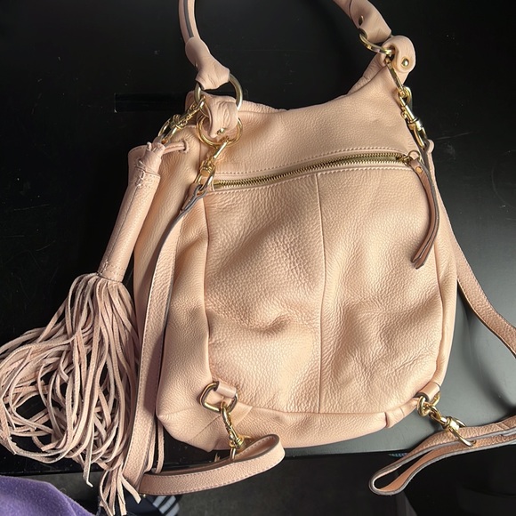 G.I.L.I. Blush Pink Leather Convertible Backpack - Picture 3 of 3